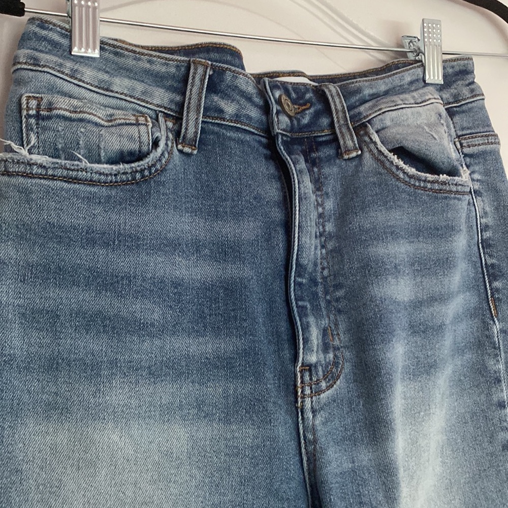 VERVET STRAIGHT JEANS SIZE 28